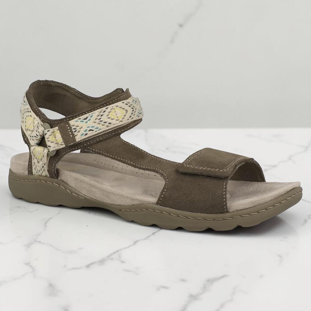 Clarks Amanda Step Women's Flat Sandals Sz 8M